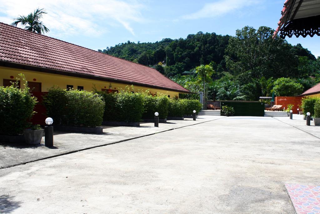 Suksai Buri Resort Ao Nang Exterior foto